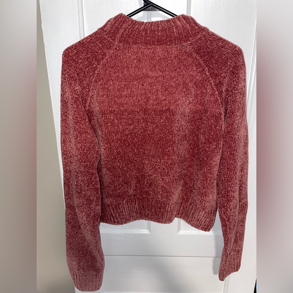 ReVamped Women’s XL Rose Crop Sweater - Picture 4 of 5